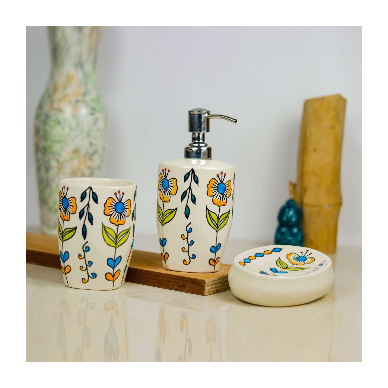 Hand-Painted Ceramic Bath Set - Image 4
