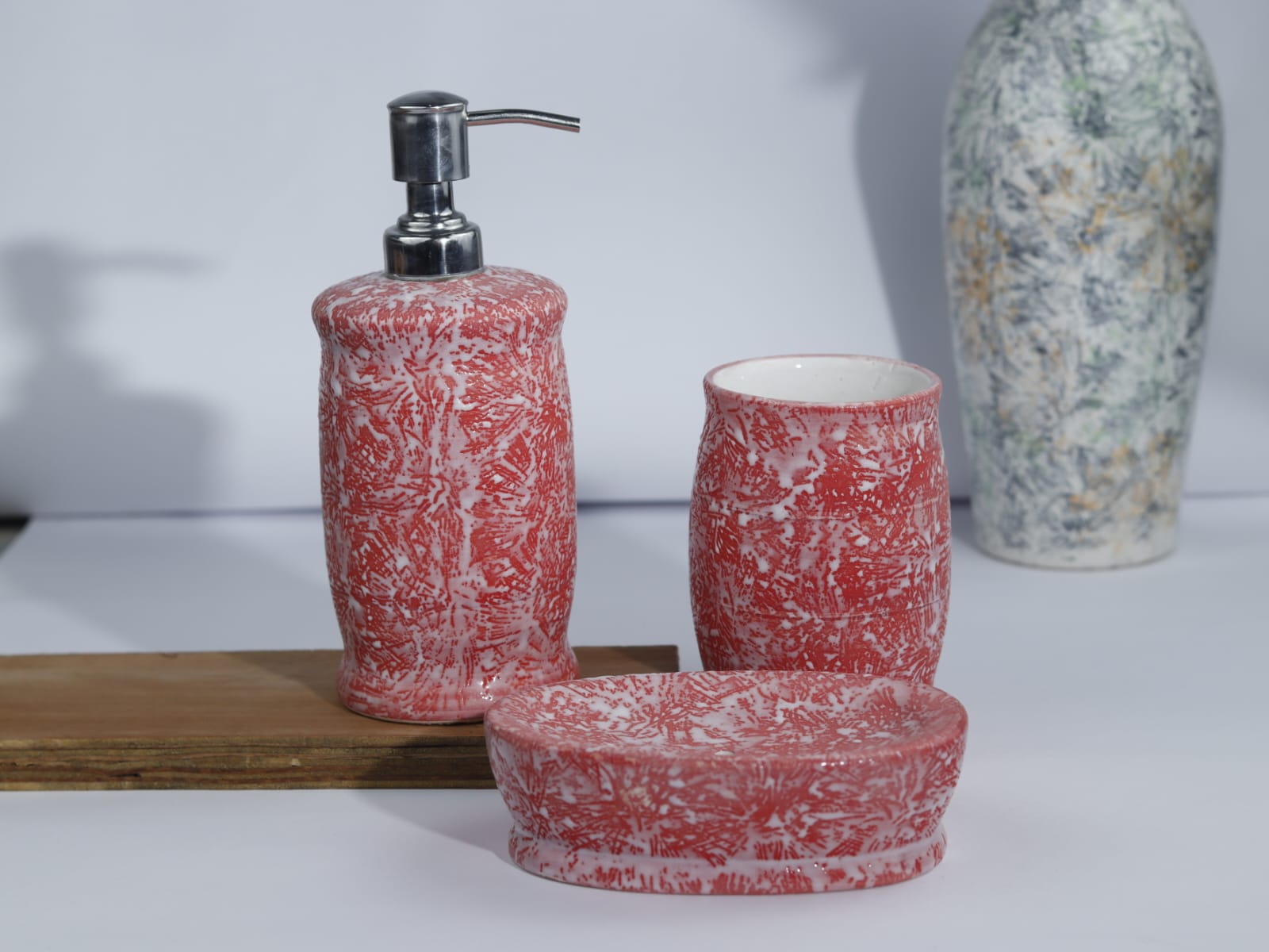 Bathroom Accessories Set of 3 - Image 8