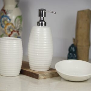 Ribbed Round Design Set of 3