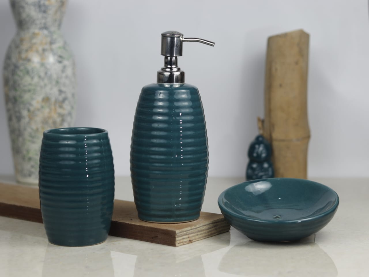 Ribbed Round Design Set of 3 - Image 17