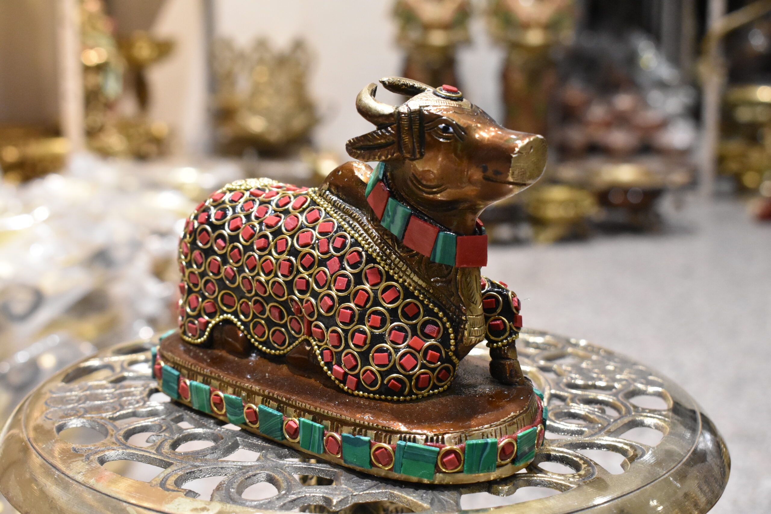 Brass Decorative Nandi Cow Figurine - Image 3