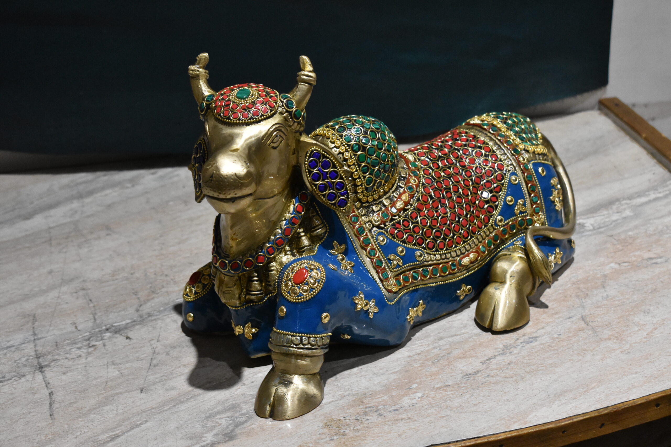 Brass Decorative Nandi Cow Figurine - Image 7
