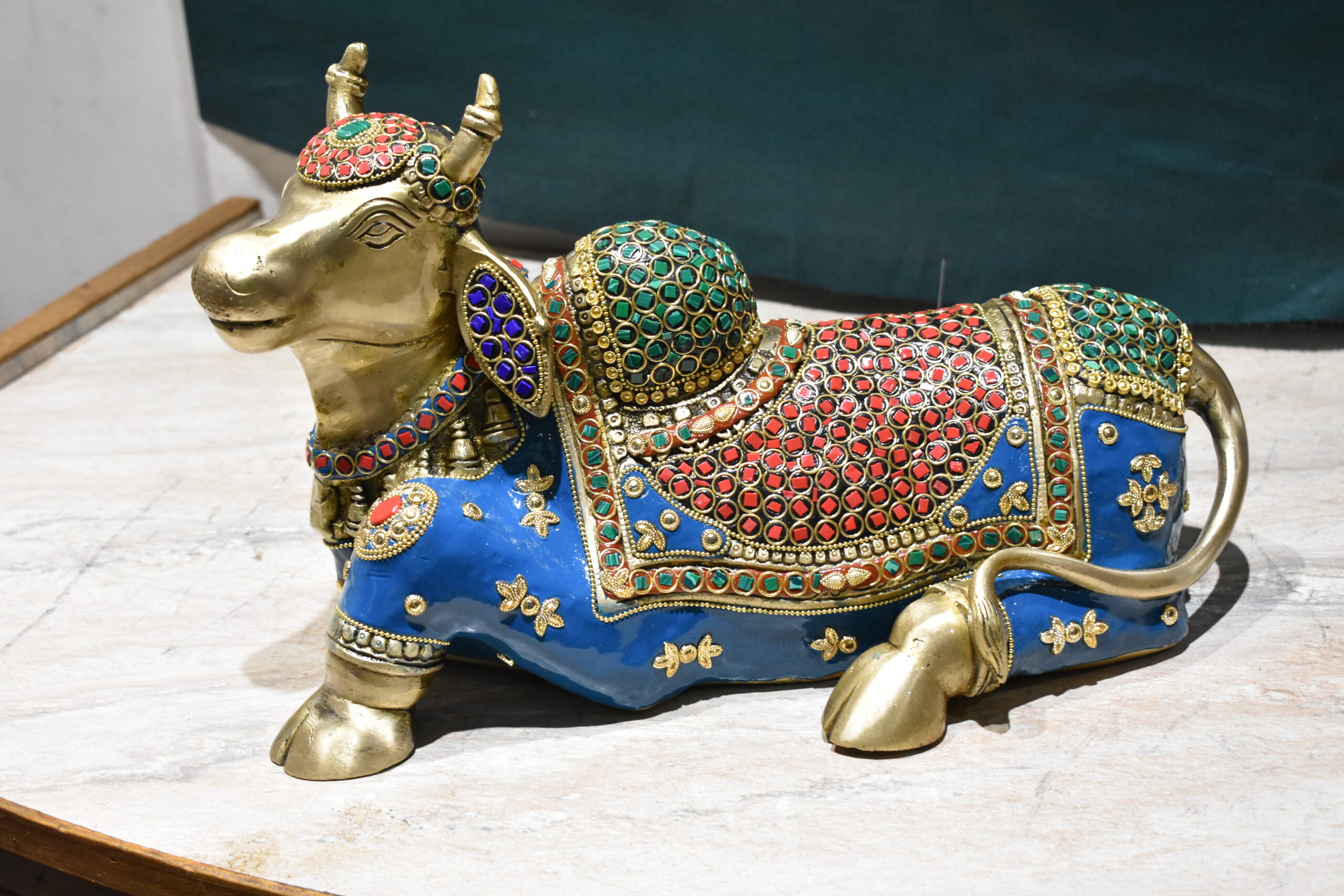 Brass Decorative Nandi Cow Figurine - Image 9