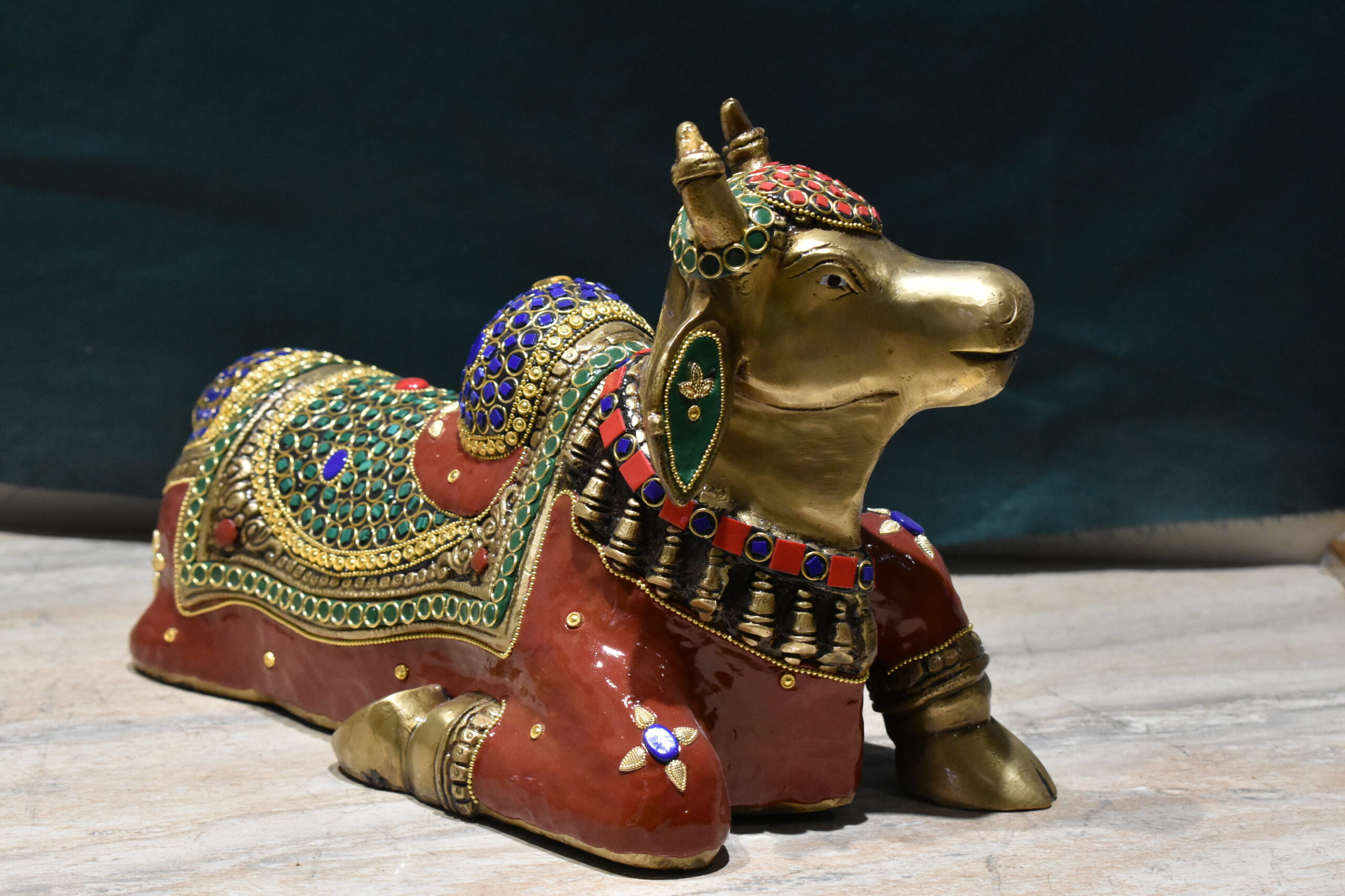 Brass Decorative Nandi Cow Figurine - Image 10
