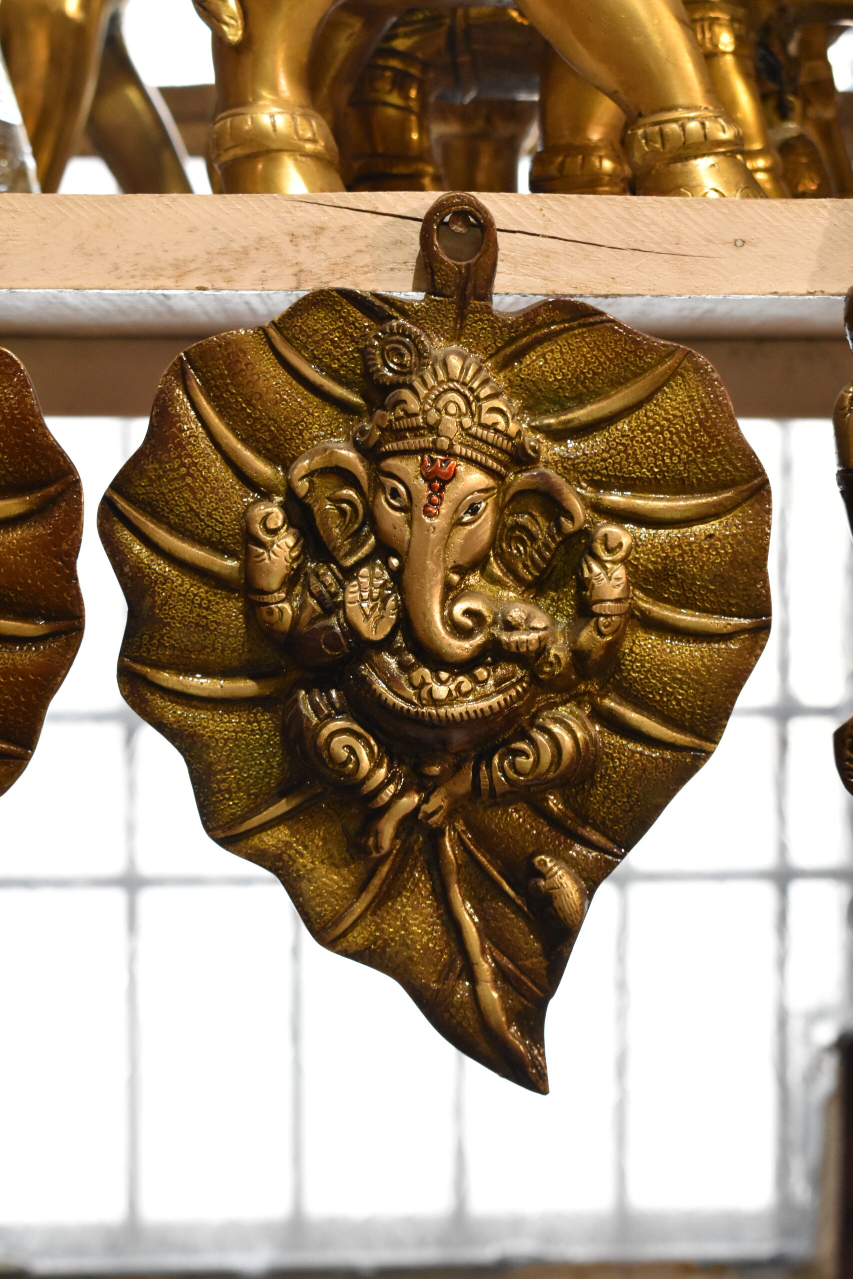 Brass Pan Ganesh Wall Hanging (8") - Image 4