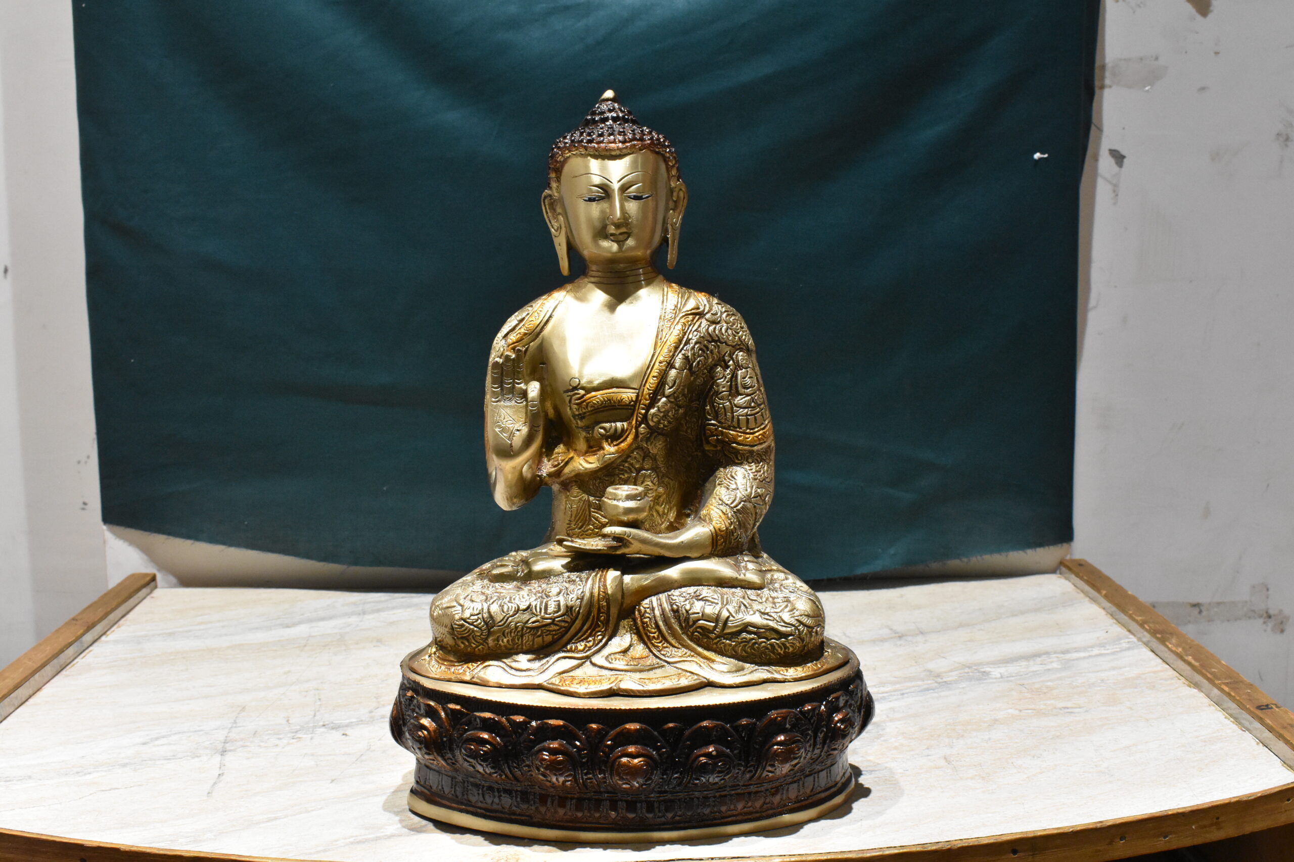Brass Buddha Statue in Twin Shade - Image 2