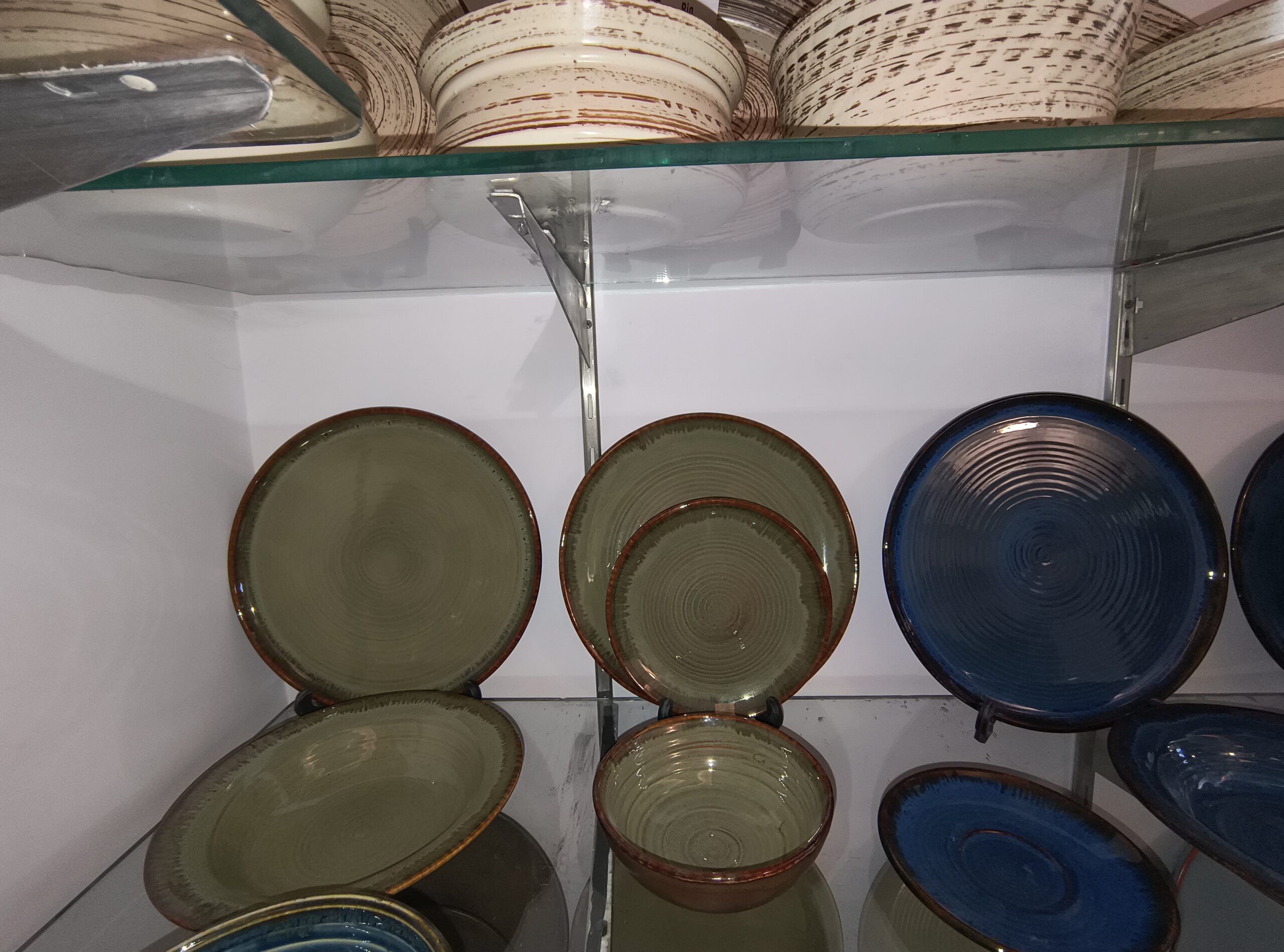 Ceramic Dinner Plate 10" - Image 24