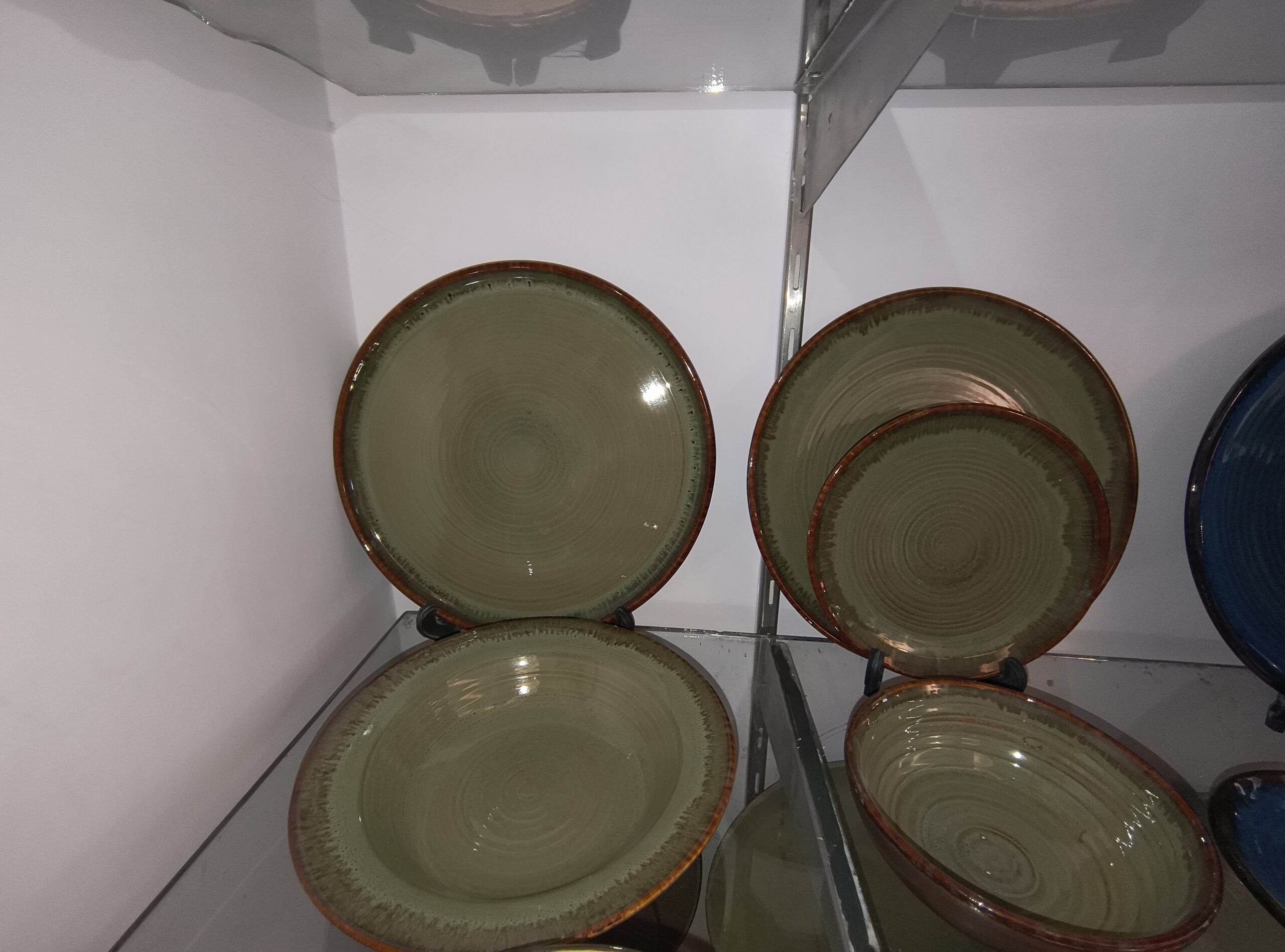 Ceramic Dinner Plate 10" - Image 26