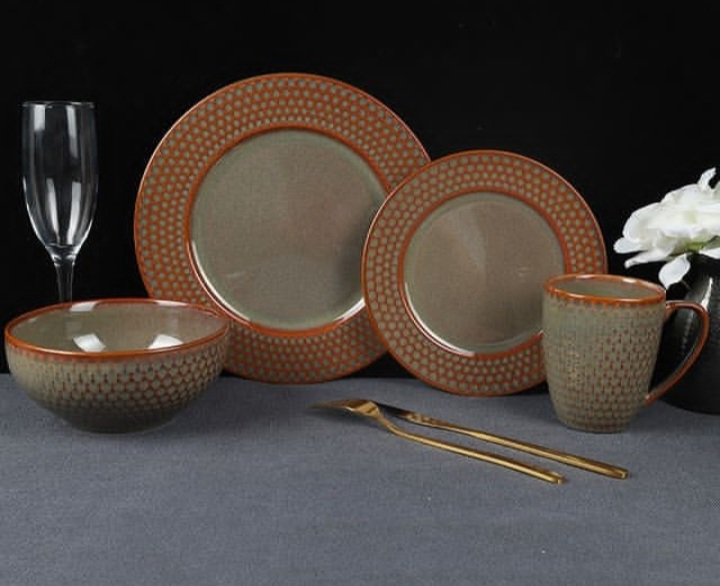 Ceramic Dinner Plate 10" - Image 34